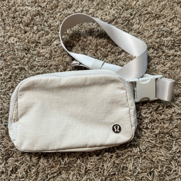 lululemon athletica Handbags - lululemon belt bag